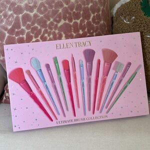 Ellen Tracy ultimate makeup brush collection pastel pink blues Christmas gift